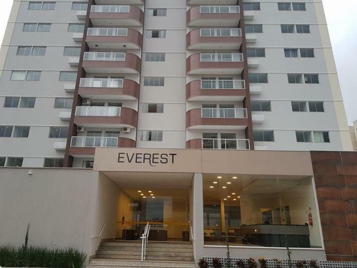 Everest Flat Service Caldas Novas Exterior foto